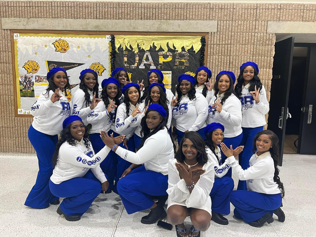 Welcome to The Campus Look Store: Custom Gear for Campus Life